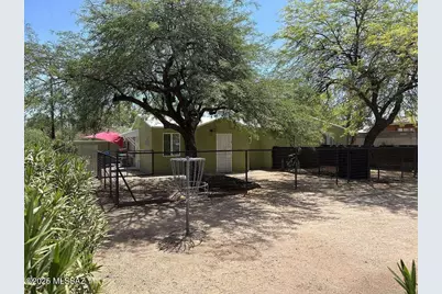 2020-2050 N Vine Avenue, Tucson, AZ 85719 - Photo 1