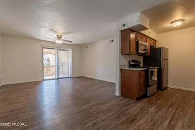 6321 N Barcelona Court #905, Tucson, AZ 85704 - Photo 1