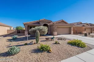 873 W Rio Teras, Green Valley, AZ 85614 - Photo 1