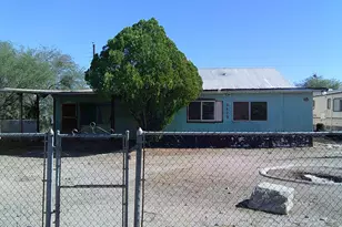 9425 S Vicki Dr, Tucson, AZ 85736 - Photo 1