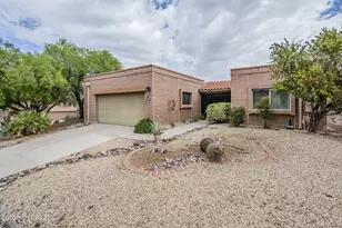 1870 W Placita Del Zacaton, Green Valley, AZ 85622 - Photo 1