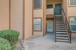 5638 S Wood Crest Dr, Tucson, AZ 85746 - Photo 1