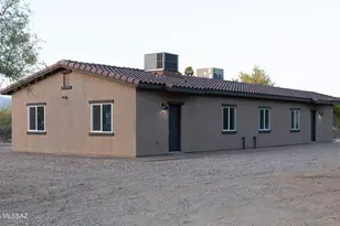 1349 W Hualpai Rd, Tucson, AZ 85745 - Photo 1