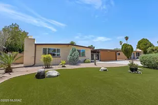 7852 E Lee St, Tucson, AZ 85715 - Photo 1