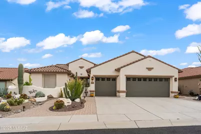 758 N Alexis Loop, Green Valley, AZ 85614 - Photo 1