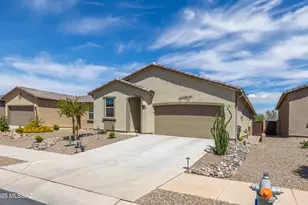 7138 W Ferntree Ln, Tucson, AZ 85757 - Photo 1