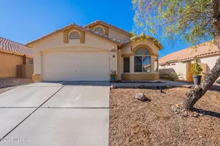8940 E Marci Lynne Way, Tucson, AZ 85747 - Photo 1