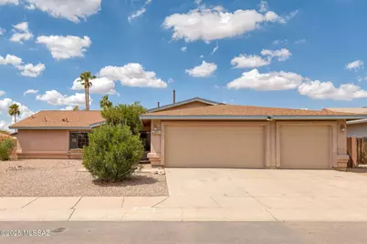 8691 N Huckelberry Way, Tucson, AZ 85742 - Photo 1