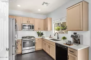 1649 W Blue Horizon St, Tucson, AZ 85704 - Photo 1