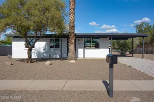 7149 E Freestone Dr, Tucson, AZ 85730 - Photo 1