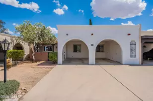 641 S Los Diamantes, Green Valley, AZ 85614 - Photo 1