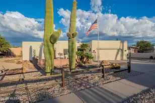 85 S Camino Holgado, Green Valley, AZ 85614 - Photo 1