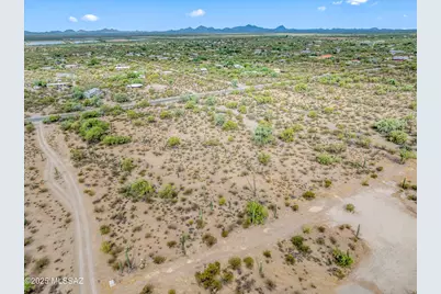 1650 N Sandario Road, Tucson, AZ 85743 - Photo 1