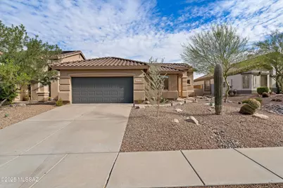 2211 E Bedrock Lane, Oro Valley, AZ 85755 - Photo 1