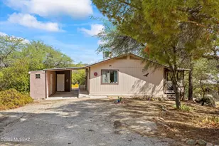 895 N Calle Futura, Oracle, AZ 85623 - Photo 1