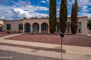 9202 E Roberto St, Tucson, AZ 85710 - Photo 1