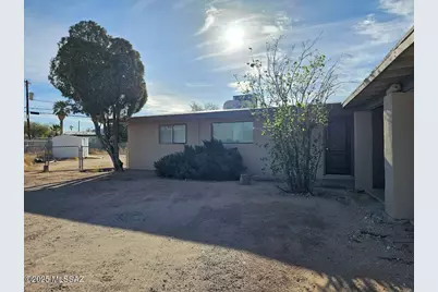 2219 S Campbell Avenue, Tucson, AZ 85713 - Photo 1