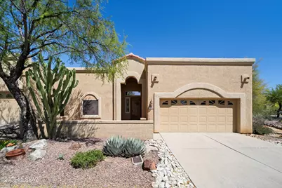 12746 N Walking Deer Place, Oro Valley, AZ 85755 - Photo 1