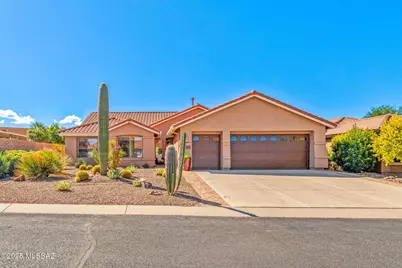 2414 E Bonita Canyon Drive, Green Valley, AZ 85614 - Photo 1
