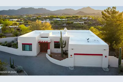 4920 W Harris Hawk Place, Tucson, AZ 85745 - Photo 1