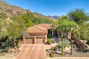 6404 N Desert Wind Cir, Tucson, AZ 85750 - Photo 1