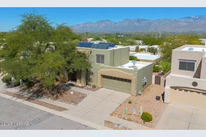 10401 E Rushlight Drive, Tucson, AZ 85748 - Photo 1