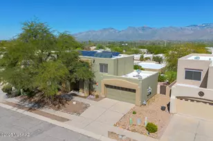 10401 E Rushlight Dr, Tucson, AZ 85748 - Photo 1