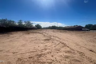 400 E Aragon Rd, Tucson, AZ 85756 - Photo 1