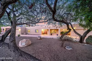 5720 N Chieftan Trail, Tucson, AZ 85750 - Photo 1