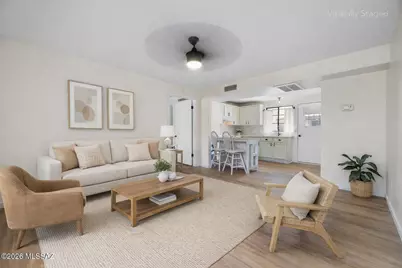 435 S Paseo Lobo #B, Green Valley, AZ 85614 - Photo 1