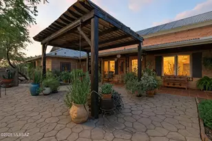 34 Doyles Ct, Rio Rico, AZ 85648 - Photo 1