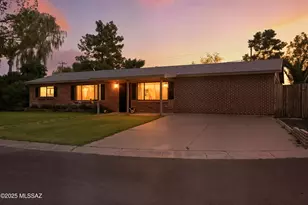 2502 E Kleindale Rd, Tucson, AZ 85716 - Photo 1