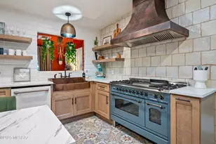 4542 N Bear Canyon Rd, Tucson, AZ 85749 - Photo 1