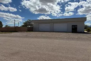 30 E Camino De Tundra, Huachuca City, AZ 85616 - Photo 1