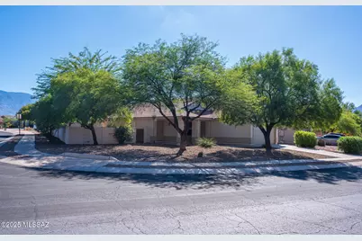 13186 N Tanner Robert Drive, Oro Valley, AZ 85755 - Photo 1
