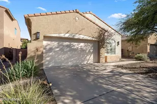 10065 E Emberwood Dr, Tucson, AZ 85748 - Photo 1