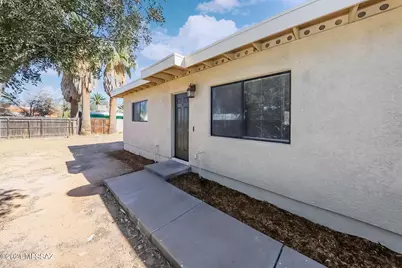 3149 E Flower Street #2, Tucson, AZ 85716 - Photo 1