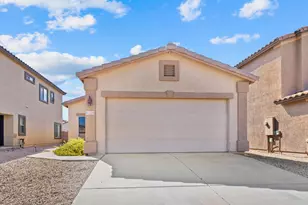 7650 E Majestic Palm Ln, Tucson, AZ 85756 - Photo 1