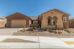 10936 N Ledge Stone Dr, Tucson, AZ 85742 - Photo 1