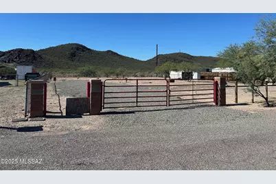 9721 N El Uno Minor #31, Tucson, AZ 85743 - Photo 1