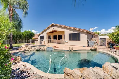 8748 E La Palma Drive, Tucson, AZ 85747 - Photo 1