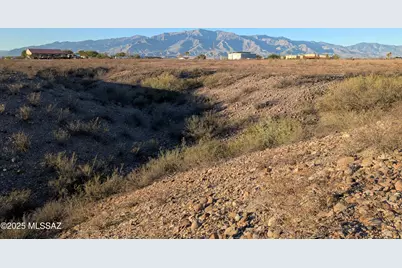 Branding Iron Ln #11, Safford, AZ 85546 - Photo 1