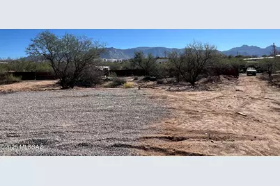 15811 N Twin Lakes Drive, Tucson, AZ 85739 - Photo 1
