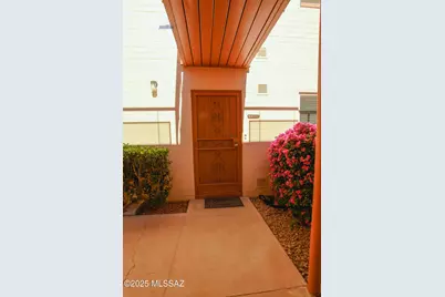 1458 S Palo Verde Avenue #K106, Tucson, AZ 85713 - Photo 1