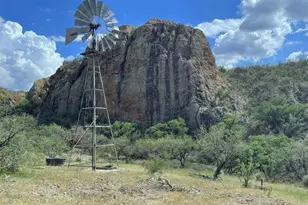 98 Castano Ct, Tubac, AZ 85646 - Photo 1