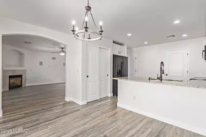 6613 S Chinese Lanterns Drive, Tucson, AZ 85756 - Photo 1