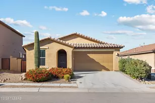 960 West Calle Zoca, Sahuarita, AZ 85629 - Photo 1