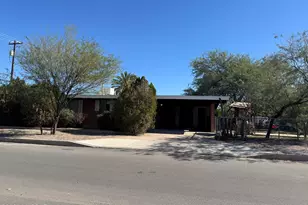 4404 E Lee St, Tucson, AZ 85712 - Photo 1