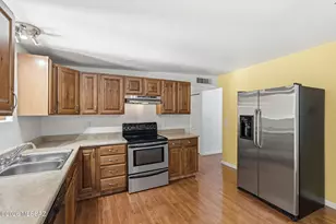 1453 W Roger Rd, Tucson, AZ 85705 - Photo 1