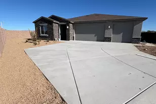 17705 S Sweet Fern Ave, Vail, AZ 85641 - Photo 1